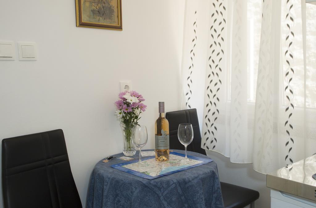 Guesthouse Aleto Split Exterior photo